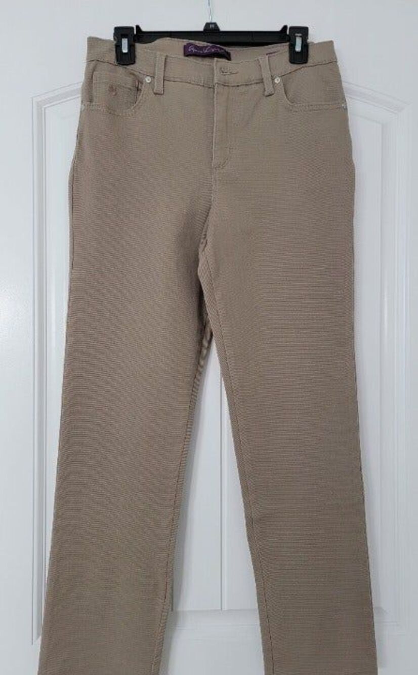 Gloria Vanderbilt 5 Pocket Beige Amanda Stretch Jeans 8P